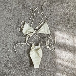 Away that day bikini set